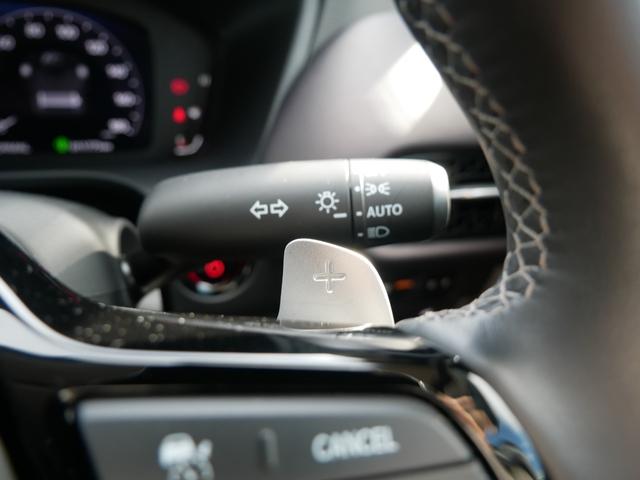 ＺＲ－Ｖ ｅ：ＨＥＶＺ　Ｈｏｎｄａ認定中古車　ナビ　Ｂｌｕｅｔｏｏｔｈｅ　マルチビューカメラ　運転席＆助手席シートヒーター　ステアリングヒーター　ＥＴＣ　全ドアパワーウィンドウ　フロアマット　パワーテールゲート（15枚目）