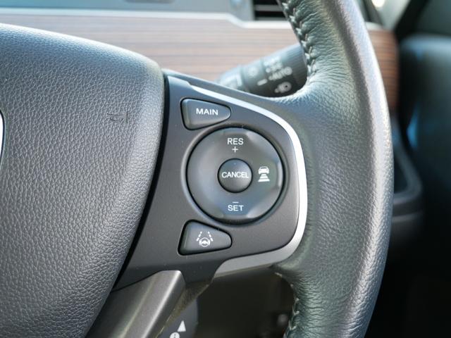 フリード＋ハイブリッド ハイブリッド・クロスターホンダセンシング　Ｈｏｎｄａ認定中古車　ナビ　Ｂｌｕｅｔｏｏｔｈｅ　バックカメラ　両側電動スライドドア　運転席＆助手席シートヒーター　ＥＴＣ　フロアマット　地デジフルセグ　両側電動スライドドア（14枚目）
