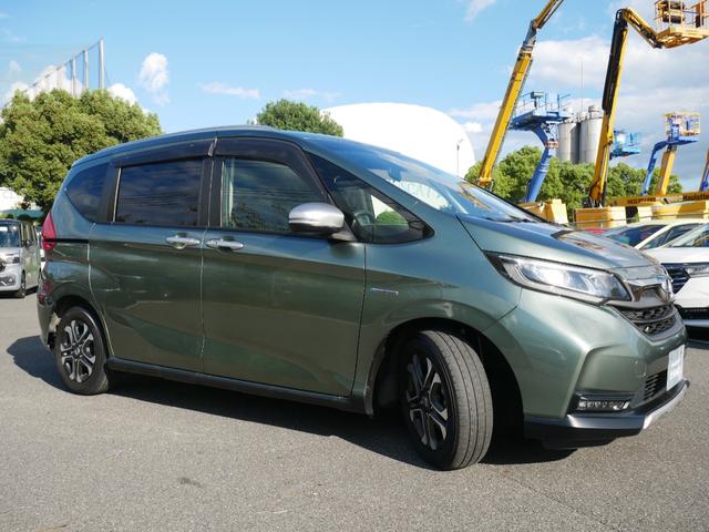フリード＋ハイブリッド ハイブリッド・クロスターホンダセンシング　Ｈｏｎｄａ認定中古車　ナビ　Ｂｌｕｅｔｏｏｔｈｅ　バックカメラ　両側電動スライドドア　運転席＆助手席シートヒーター　ＥＴＣ　フロアマット　地デジフルセグ　両側電動スライドドア（38枚目）