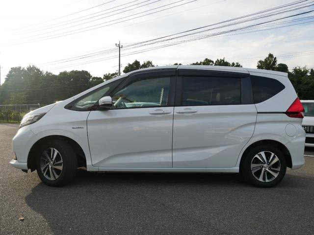 フリードハイブリッド ハイブリッド・Ｇホンダセンシング　Ｈｏｎｄａ認定中古車　ナビ　バックカメラ　運転席＆助手席シートヒーター　両側電動スライドドア　ＥＴＣ　前後ドライブレコーダー　フロアマット　軽減ブレーキ　ＥＣＯＮ（35枚目）