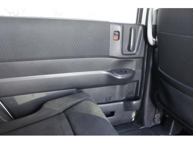 Z CD DVD ラジオ TV ナビ スマートキー ETC エアコン パワーステアリング パワーウィンドウ 運転席エアバッグ 助手席エアバッグ 盗難防止システム 衝突安全ボディ 修復歴有り(48枚目)