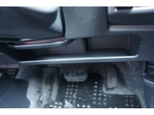 Gリミテッド CD ラジオ エアコン パワーステアリング パワーウィンドウ 運転席エアバッグ 助手席エアバッグ スマートキー 盗難防止システム 衝突安全ボディ(15枚目)