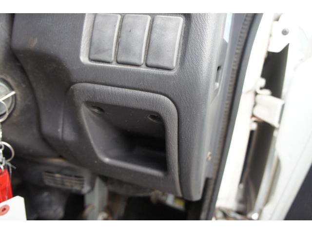TB 4WD ラジオ 修復歴無し(17枚目)