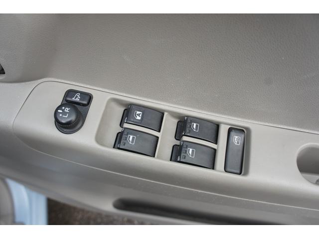 G NAVI CD ラジオ TV ナビ エアコン スマートキー パワーステアリング パワーウィンドウ 運転席エアバッグ 助手席エアバッグ ABS 盗難防止システム 衝突安全ボディ(17枚目)