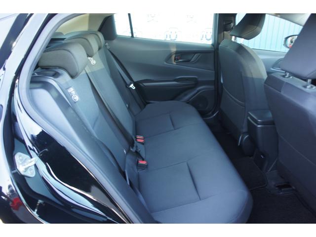 プリウス Ｕ　Ｂｌｕｅｔｏｏｔｈ　ラジオ　ＴＶ　ナビ　ＵＳＢ　ＥＴＣ　エアコン　パワーステアリング　パワーウィンドウ　運転席エアバッグ　助手席エアバッグ　ＡＢＳ　ＥＳＣ　スマートキー　盗難防止システム　修復歴無し（37枚目）