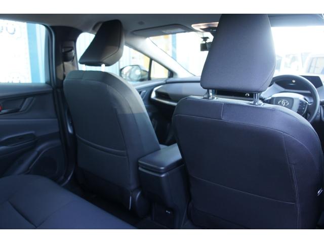プリウス Ｕ　Ｂｌｕｅｔｏｏｔｈ　ラジオ　ＴＶ　ナビ　ＵＳＢ　ＥＴＣ　エアコン　パワーステアリング　パワーウィンドウ　運転席エアバッグ　助手席エアバッグ　ＡＢＳ　ＥＳＣ　スマートキー　盗難防止システム　修復歴無し（39枚目）