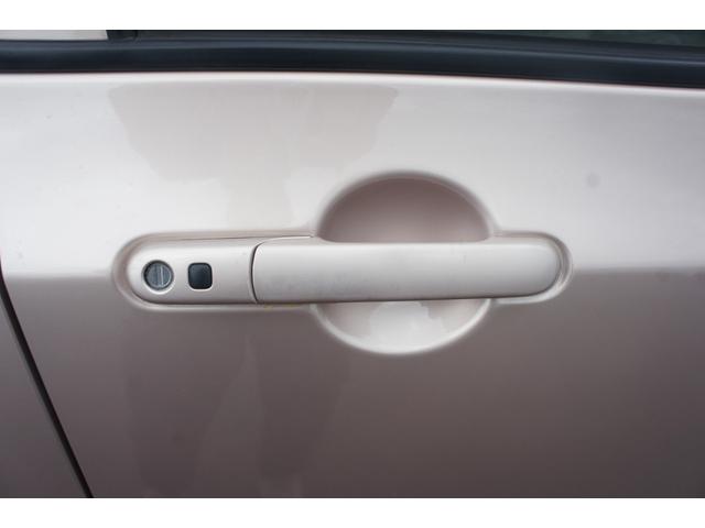 アルトラパン Ｇ　ＣＤ　ラジオ　ＵＳＢ　ＡＵＸ　エアコン　パワーステアリング　パワーウィンドウ　運転席エアバッグ　助手席エアバッグ　ＡＢＳ　スマートキー　盗難防止システム　衝突安全ボディ　ベンチシート　修復歴無し（8枚目）