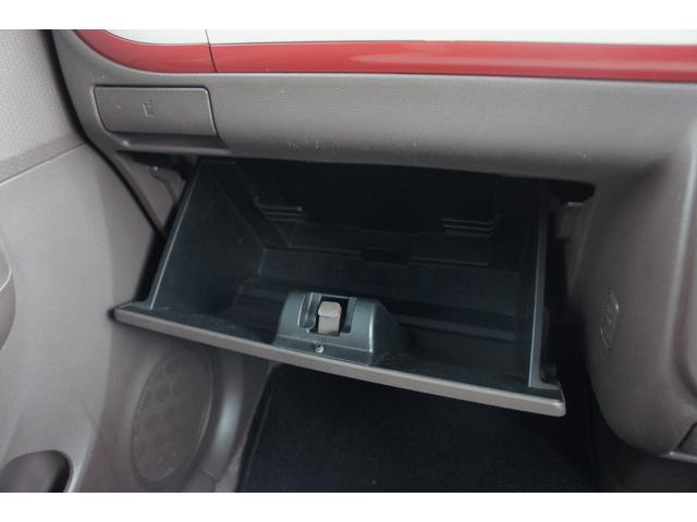 アルトラパン Ｇ　ＣＤ　ラジオ　ＵＳＢ　ＡＵＸ　エアコン　パワーステアリング　パワーウィンドウ　運転席エアバッグ　助手席エアバッグ　ＡＢＳ　スマートキー　盗難防止システム　衝突安全ボディ　ベンチシート　修復歴無し（32枚目）