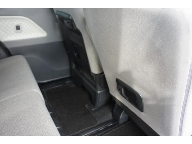 タント Ｘ　Ｂｌｕｅｔｏｏｔｈ　ＣＤ　ＤＶＤ　ラジオ　地デジ　エアコン　パワーステアリング　パワーウィンドウ　運転席エアバッグ　助手席エアバッグ　ＡＢＳ　ＥＳＣ　スマートキー　盗難防止システム　修復歴有り（36枚目）