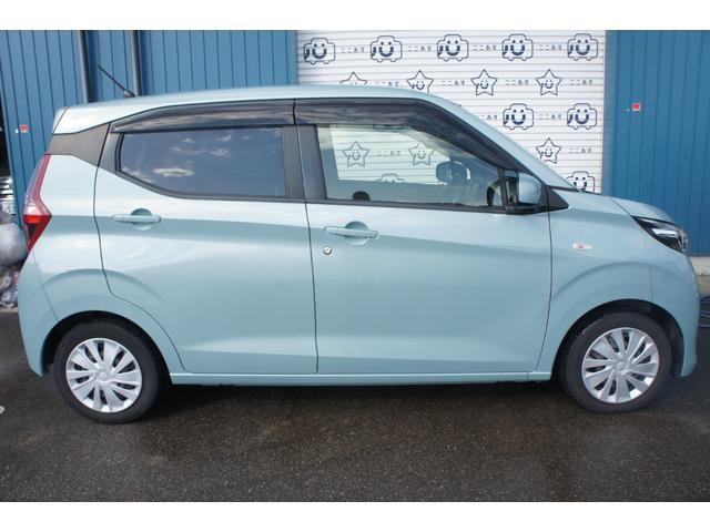 eKワゴン M CD ラジオ AUX エアコン パワーステアリング パワーウィンドウ 運転席エアバッグ 助手席エアバッグ ABS ESC スマートキー 盗難防止システム 衝突安全ボディ 修復歴無し(3枚目)