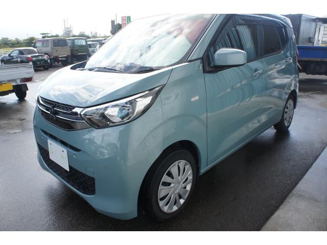 eKワゴン M CD ラジオ AUX エアコン パワーステアリング パワーウィンドウ 運転席エアバッグ 助手席エアバッグ ABS ESC スマートキー 盗難防止システム 衝突安全ボディ 修復歴無し(4枚目)