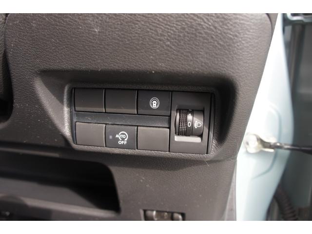 eKワゴン M CD ラジオ AUX エアコン パワーステアリング パワーウィンドウ 運転席エアバッグ 助手席エアバッグ ABS ESC スマートキー 盗難防止システム 衝突安全ボディ 修復歴無し(17枚目)