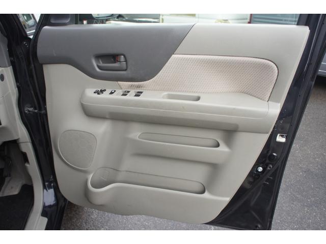 スペーシア Ｘ　ＣＤ　ラジオ　ＴＶ　ＡＵＸ　ナビ　ＥＴＣ　エアコン　パワーステアリング　パワーウィンドウ　運転席エアバッグ　助手席エアバッグ　ＡＢＳ　ＥＳＣ　スマートキー　盗難防止システム　衝突安全ボディ　修復歴無し（11枚目）