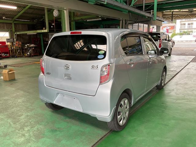 ミライース Ｘ　ＥＴＣ　ナビ　ＴＶ　アイドリングストップ　電動格納ミラー　ＣＶＴ　盗難防止システム　ＡＢＳ　衝突安全ボディ　エアコン　パワーステアリング　パワーウィンドウ　禁煙車両（15枚目）