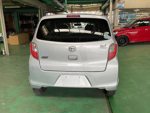 ミライース Ｘ　ＥＴＣ　ナビ　ＴＶ　アイドリングストップ　電動格納ミラー　ＣＶＴ　盗難防止システム　ＡＢＳ　衝突安全ボディ　エアコン　パワーステアリング　パワーウィンドウ　禁煙車両（16枚目）