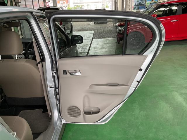 ミライース Ｘ　ＥＴＣ　ナビ　ＴＶ　アイドリングストップ　電動格納ミラー　ＣＶＴ　盗難防止システム　ＡＢＳ　衝突安全ボディ　エアコン　パワーステアリング　パワーウィンドウ　禁煙車両（24枚目）