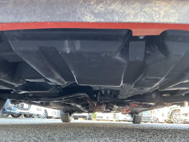 アクア Ｓ　ＥＴＣ　バックカメラ　ナビ　ＴＶ　オートライト　スマートキー　アイドリングストップ　電動格納ミラー　シートヒーター　ＣＶＴ　衝突安全ボディ　ＡＢＳ　ＥＳＣ　エアコン　パワーステアリング　禁煙（34枚目）