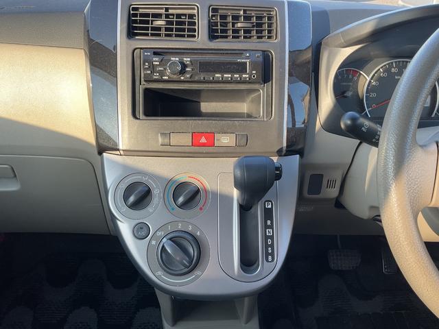 プレオ Ｌ　ＥＴＣ　キーレスエントリー　電動格納ミラー　ＣＶＴ　ＡＢＳ　ＣＤ　衝突安全ボディ　エアコン　パワーステアリング　パワーウィンドウ　禁煙車　盗難防止システム（4枚目）
