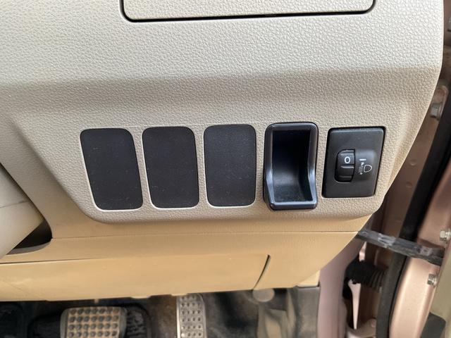 プレオ Ｌ　ＥＴＣ　キーレスエントリー　電動格納ミラー　ＣＶＴ　ＡＢＳ　ＣＤ　衝突安全ボディ　エアコン　パワーステアリング　パワーウィンドウ　禁煙車　盗難防止システム（8枚目）