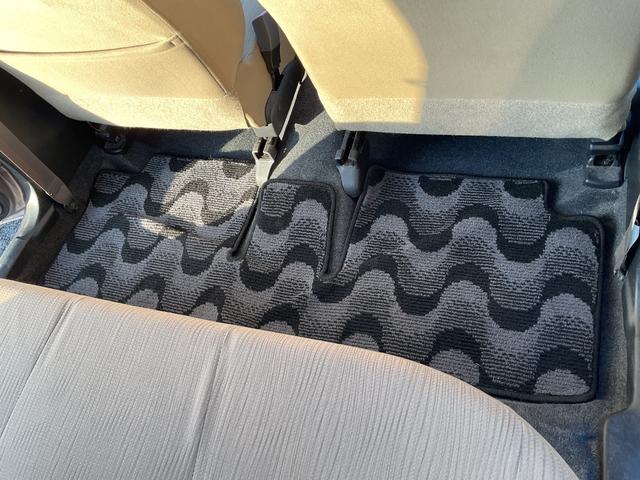 プレオ Ｌ　ＥＴＣ　キーレスエントリー　電動格納ミラー　ＣＶＴ　ＡＢＳ　ＣＤ　衝突安全ボディ　エアコン　パワーステアリング　パワーウィンドウ　禁煙車　盗難防止システム（35枚目）