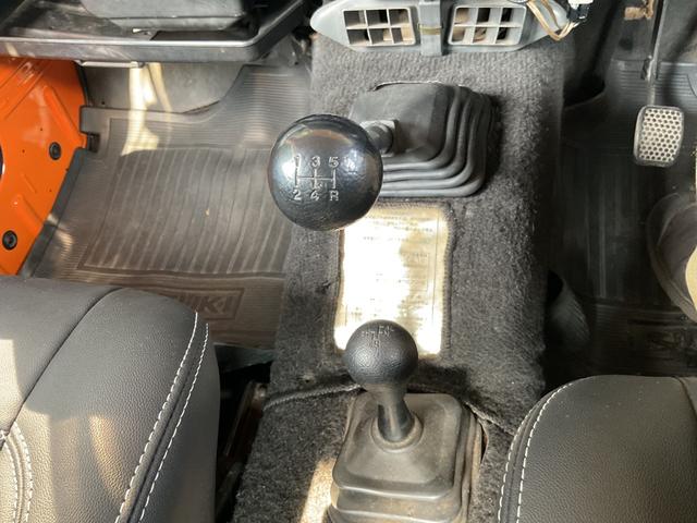 ���i�����ގ��ɕK�����삷�郌�o�[�ł��B����̂��₷�����̂ɂȂ��Ă��܂��B���Ј�x�̊����Ă��������B