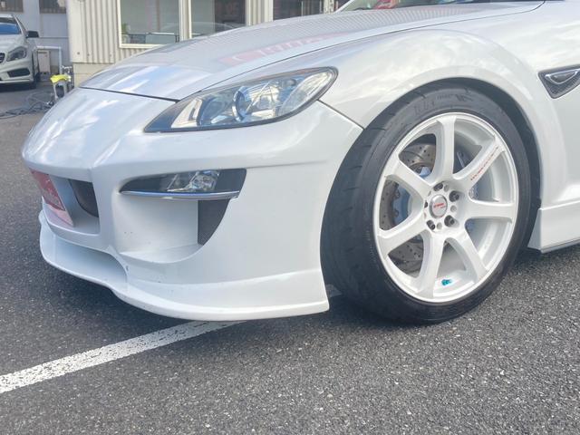 ＲＸ－８ タイプＲＳ　圧縮測定済み／純正レカロレザーシート／ＷＯＲＫ１８インチＡＷ／Ｒマジックマフラー／６ＭＴ／ＨＩＤ／カーボン調リアウイング（29枚目）