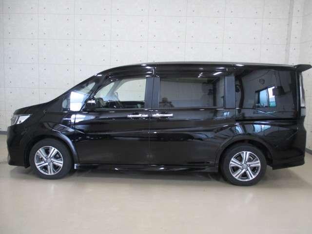 スパーダハイブリッド G ホンダセンシング 純正9インチプレミアムナビ 純正9インチリア席モニター リアカメラ 両側電動スライドドア DVD TV Bluetooth CD SD ミュージックラック アダプティブクルーズコントロール(19枚目)