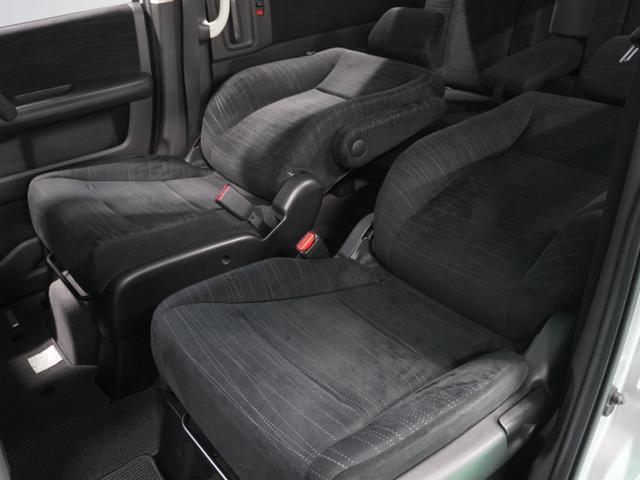 ステップワゴン Ｌｉ　４ＷＤ　全方位カメラ　ナビ　ＥＴＣ　両側電動スライドドア　アダプティブクルーズコントロール　サーキュレーター　スマートキー　ＤＶＤ　ＣＤ　ＴＶ　ＨＩＤヘッドライト　オートライト　ドアバイザー（25枚目）