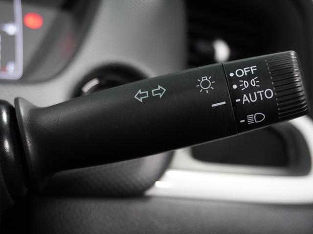 フィット ベーシック　ナビ　バックカメラ　ＥＴＣ　障害物センサー　アダプティブクルーズコントロール　電動パーキングブレーキ　プッシュスタート　スマートキー　Ｂｌｕｅｔｏｏｔｈ　ＣＤ　ＬＥＤヘッドライト　オートライト（15枚目）
