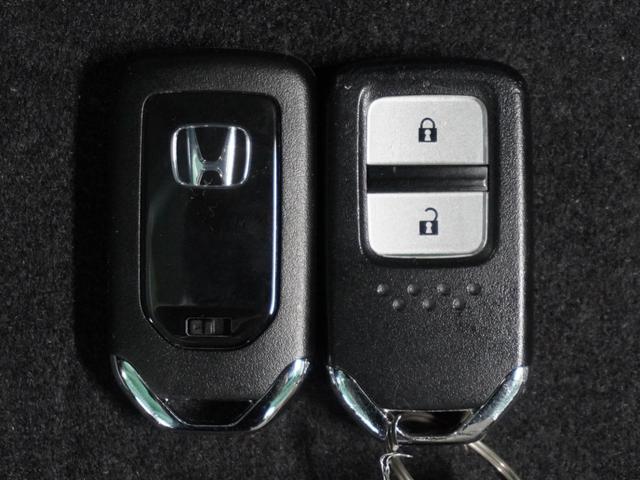 フィット ホーム20周年特別仕様車メゾン 4WD ナビ バックカメラ ドライブレコーダー ETC 障害物センサー アダプティブクルーズコントロール シートヒーター 電動パーキングブレーキ プッシュスタート スマートキー Bluetooth(64枚目)