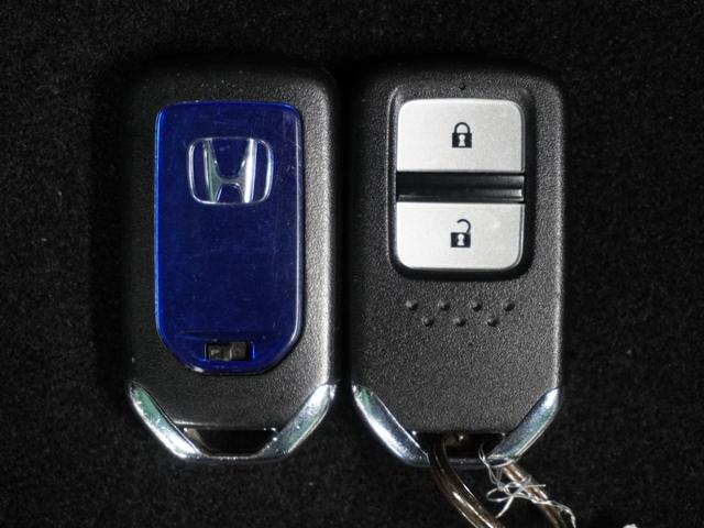 シャトル ハイブリッド ナビ バックカメラ ドライブレコーダー ETC アダプティブクルーズコントロール プッシュスタート スマートキー Bluetooth  フルセグTV DVD  衝突被害軽減ブレーキ 横滑り防止装置(62枚目)