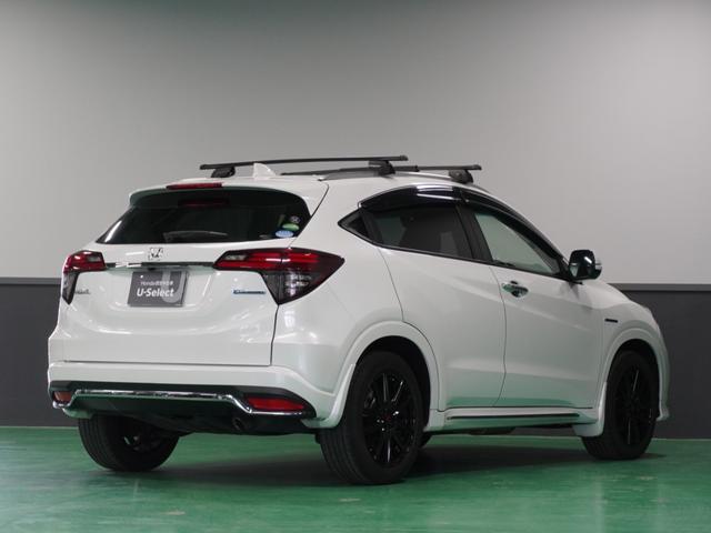 ヴェゼル ハイブリッドＺ・ホンダセンシング　ナビ　バックカメラ　前後ドライブレコーダー　ＥＴＣ　パドルシフト　アダプティブクルーズコントロール　シートヒーター　プッシュスタート　スマートキー　Ｂｌｕｅｔｏｏｔｈ　フルセグＴＶ　ＤＶＤ　ＵＳＢ接続（5枚目）