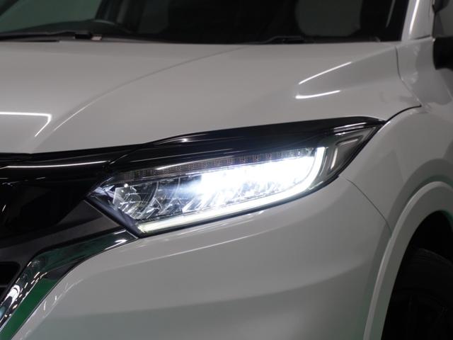 ヴェゼル ハイブリッドＺ・ホンダセンシング　ナビ　バックカメラ　前後ドライブレコーダー　ＥＴＣ　パドルシフト　アダプティブクルーズコントロール　シートヒーター　プッシュスタート　スマートキー　Ｂｌｕｅｔｏｏｔｈ　フルセグＴＶ　ＤＶＤ　ＵＳＢ接続（24枚目）