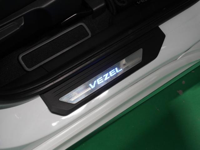 ヴェゼル ハイブリッドＺ・ホンダセンシング　ナビ　バックカメラ　前後ドライブレコーダー　ＥＴＣ　パドルシフト　アダプティブクルーズコントロール　シートヒーター　プッシュスタート　スマートキー　Ｂｌｕｅｔｏｏｔｈ　フルセグＴＶ　ＤＶＤ　ＵＳＢ接続（38枚目）