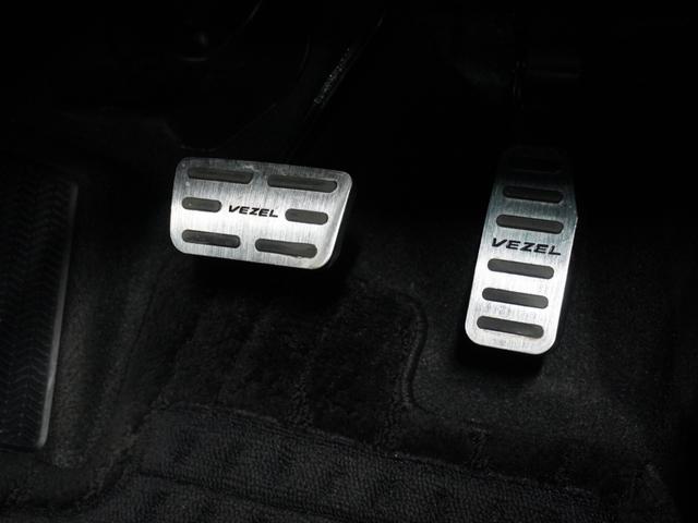 ヴェゼル ハイブリッドＺ・ホンダセンシング　ナビ　バックカメラ　前後ドライブレコーダー　ＥＴＣ　パドルシフト　アダプティブクルーズコントロール　シートヒーター　プッシュスタート　スマートキー　Ｂｌｕｅｔｏｏｔｈ　フルセグＴＶ　ＤＶＤ　ＵＳＢ接続（40枚目）