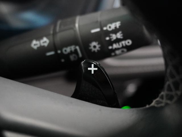 ヴェゼル ハイブリッドＺ・ホンダセンシング　ナビ　バックカメラ　前後ドライブレコーダー　ＥＴＣ　パドルシフト　アダプティブクルーズコントロール　シートヒーター　プッシュスタート　スマートキー　Ｂｌｕｅｔｏｏｔｈ　フルセグＴＶ　ＤＶＤ　ＵＳＢ接続（46枚目）