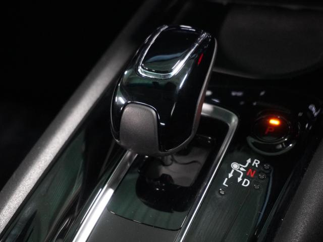 ヴェゼル ハイブリッドＺ・ホンダセンシング　ナビ　バックカメラ　前後ドライブレコーダー　ＥＴＣ　パドルシフト　アダプティブクルーズコントロール　シートヒーター　プッシュスタート　スマートキー　Ｂｌｕｅｔｏｏｔｈ　フルセグＴＶ　ＤＶＤ　ＵＳＢ接続（53枚目）