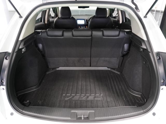 ヴェゼル ハイブリッドＺ・ホンダセンシング　ナビ　バックカメラ　前後ドライブレコーダー　ＥＴＣ　パドルシフト　アダプティブクルーズコントロール　シートヒーター　プッシュスタート　スマートキー　Ｂｌｕｅｔｏｏｔｈ　フルセグＴＶ　ＤＶＤ　ＵＳＢ接続（68枚目）