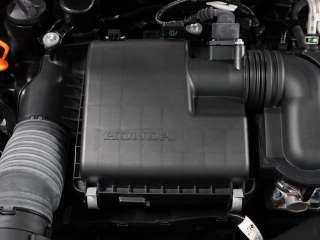 ヴェゼル e:HEVX ナビ バックカメラ 障害物センサー パドルシフト アダプティブクルーズコントロール 電動パーキングブレーキ プッシュスタート スマートキー Bluetooth フルセグTV DVD USB接続(16枚目)