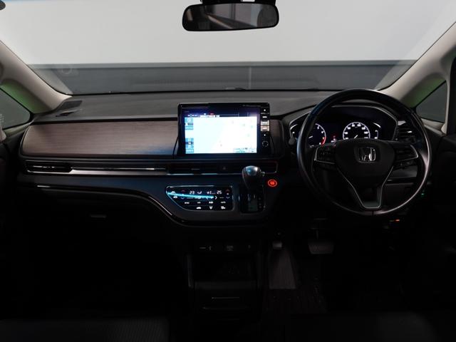 【まずは在庫確認を】ホンダカーズ鳥取では店頭での販売も並行して行っております。先に販売されてしまうこともありますので、気になる車があれば早めにお問い合わせください。