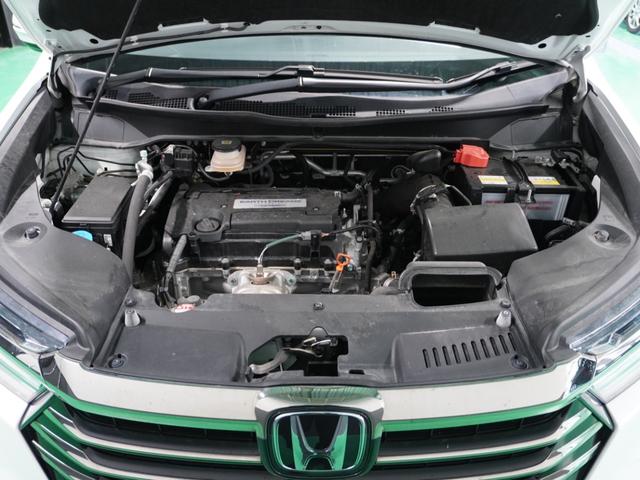 エンジンルームもクリーニング済みです。販売後、専任のメカニックが大切に整備させて頂きます。