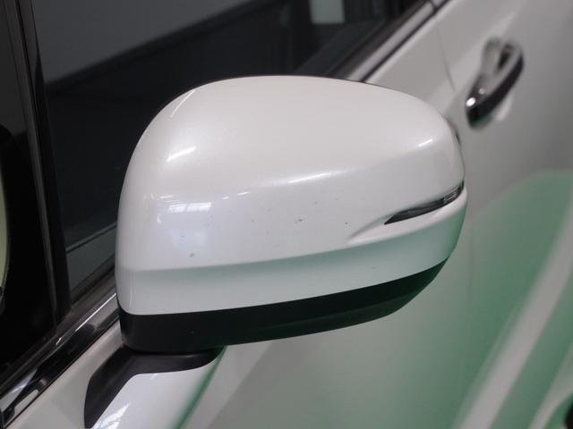 【ドアミラーウインカー】側方から・歩行者から・自転車からの視認性向上に役立ちます。