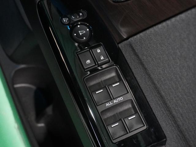 【パワーウィンドウ】あると便利なパワーウインドウ。ボタンを押すだけで窓の自動開閉が可能です。