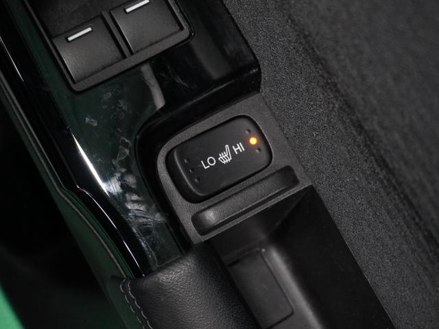 【シートヒーター】エアコンより早く温まってくれるので寒がりの人も快適です。エアコンの温風は乾燥するから苦手、という方にもをおすすめです。