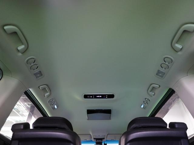 【天井】ルーフ内張はきれいです。目立ったシミ・汚れもありません。ホンダカーズ鳥取までお越しください。