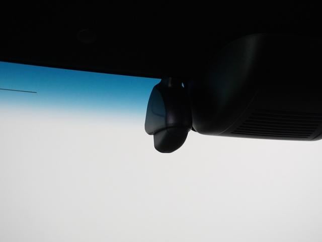 N-BOXカスタム L ナビ バックカメラ 前後ドライブレコーダー 両側電動スライドドア 障害物センサー アダプティブクルーズコントロール シートヒーター プッシュスタート スマートキー Bluetooth フルセグTV(9枚目)