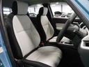 【運転席・助手席】座り心地の良い運転席・助手席です。長時間のドライブの疲れ軽減に貢献します。どうぞ快適なドライブを。