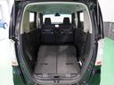 【多彩なシートアレンジ 両席倒し】リアシートを倒すとさらに広々です。ホンダカーズ鳥取までお越しください。