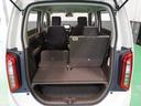【多彩なシートアレンジ　片席倒し】リアシートを片側倒すと長物も運べます。ホンダカーズ鳥取までお越しください。