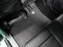 【フロアマット】フロアマットもキレイな状態となっております。ご納車前にも徹底的に洗浄・掃除した後ご納車させていただきます。